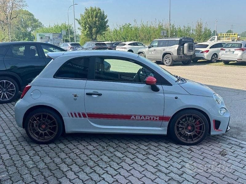Usata Abarth 595 Pista 160 CV (117 kW) 2019 Grigio Utilitaria