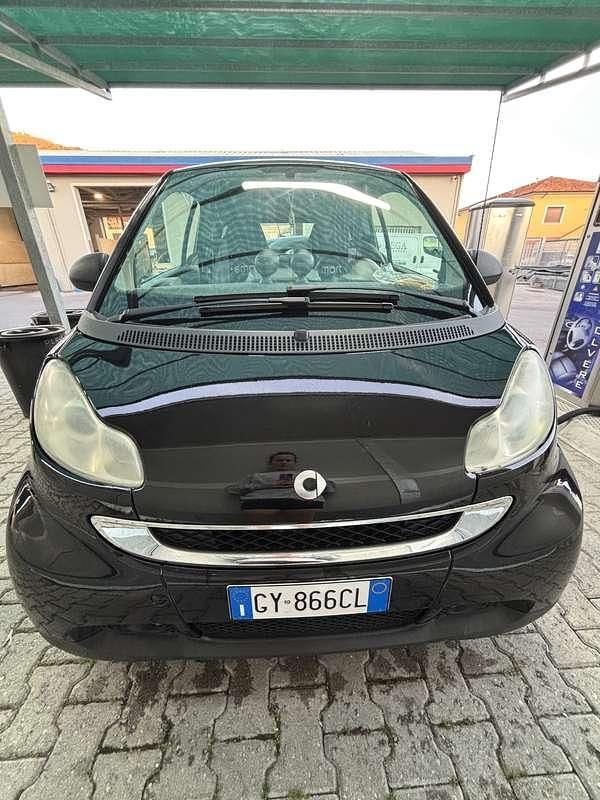 Usata Smart ForTwo Coupé 52 CV (38 kW) 2009 Nero Utilitaria