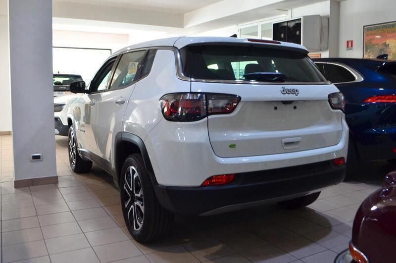 Nuova Jeep Compass Altitude 131 CV (96 kW) 2025 Bianco SUV
