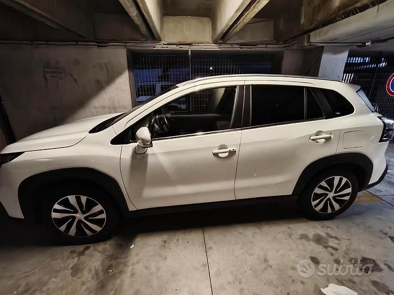 Usata Suzuki SX4 S-Cross 129 CV (94 kW) 2023 Bianco SUV