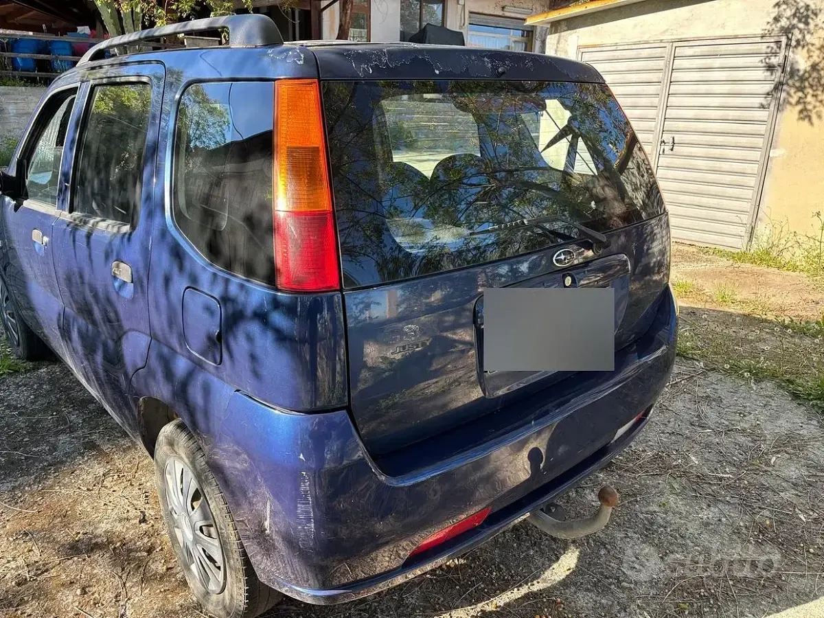 Usata Subaru Justy 94 CV (69 kW) 2008 Bluazzurro Utilitaria