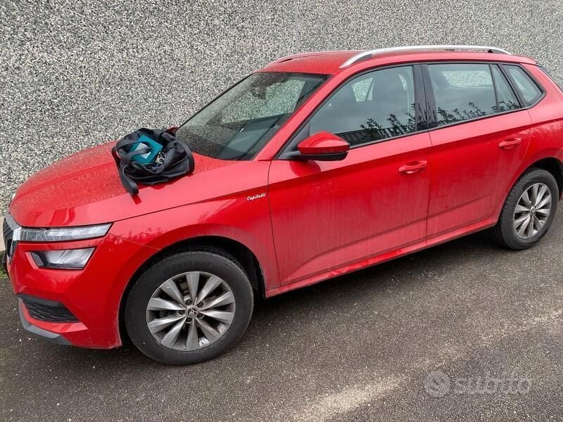 Rosso Usata 2021 Skoda Kamiq Ambition SUV | 12.000 € (Buon prezzo) - Immagine 1/4