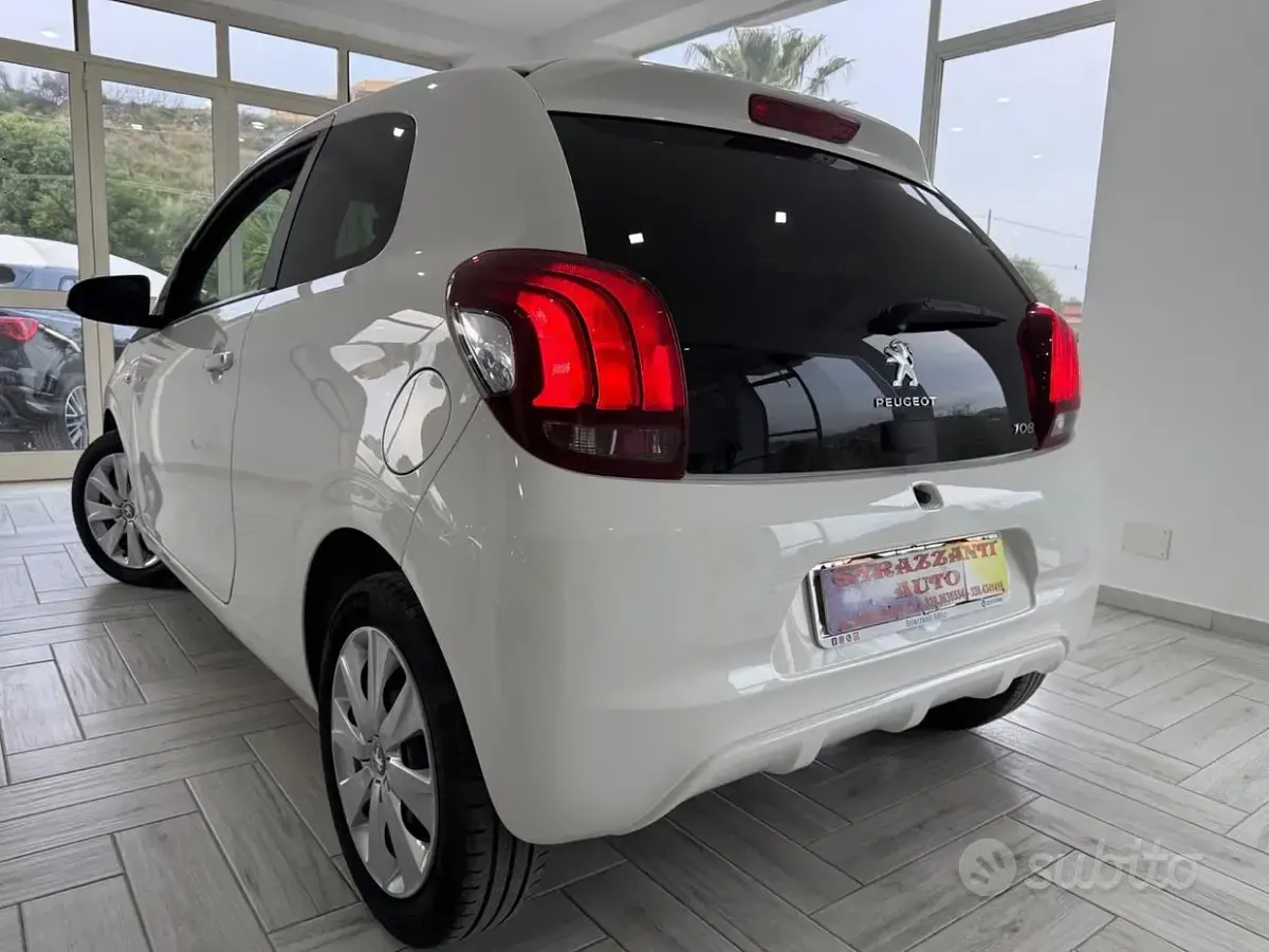 Usata Peugeot 108 Allure 72 CV (52 kW) 2021 Bianco Berlina