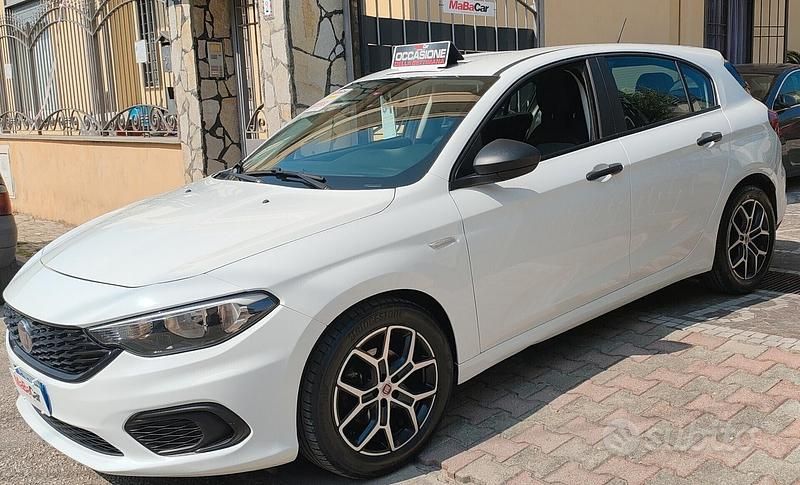 Bianco Usata 2019 Fiat Tipo Easy Berlina | 7900 € (Super prezzo) - Immagine 1/4
