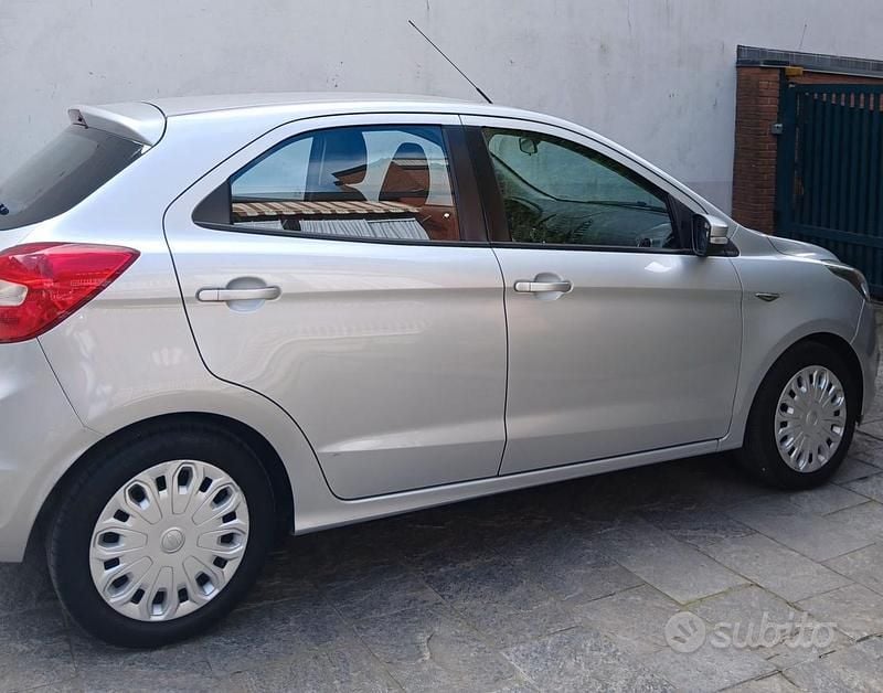 Usata Ford Ka Plus 2018 Grigio Utilitaria