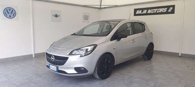Usata Opel Corsa 69 CV (50 kW) 2019 Argento Berlina