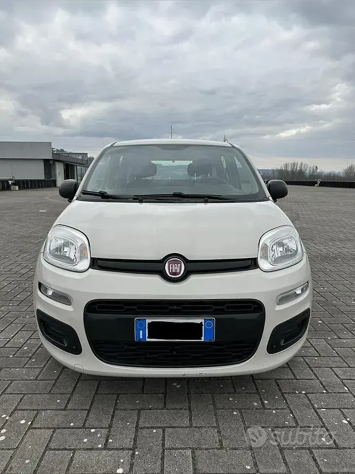 Usata Fiat Panda Easy 69 CV (50 kW) 2017 Bianco Utilitaria