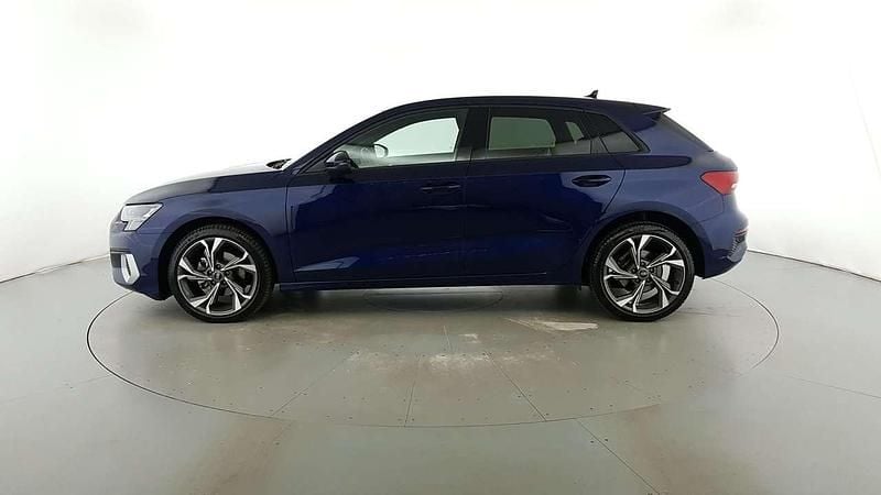 Usata Audi A3 Advanced 150 CV (110 kW) 2023 Blu navarra met Berlina