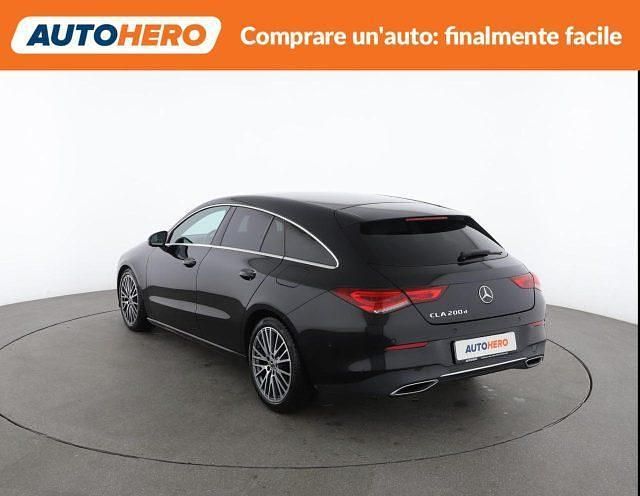 Usata Mercedes CLA200 Shooting Brake 149 CV (109 kW) 2021 Nero Station wagon