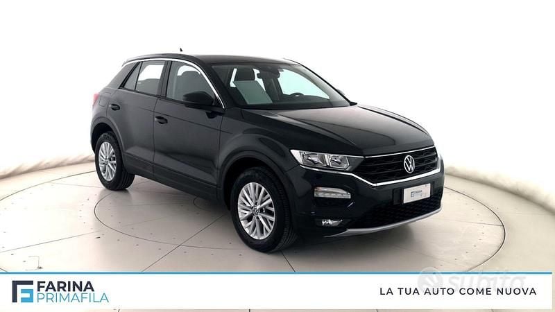 Usata VW T-Roc Business 110 CV (80 kW) 2020 Grigio scuro SUV