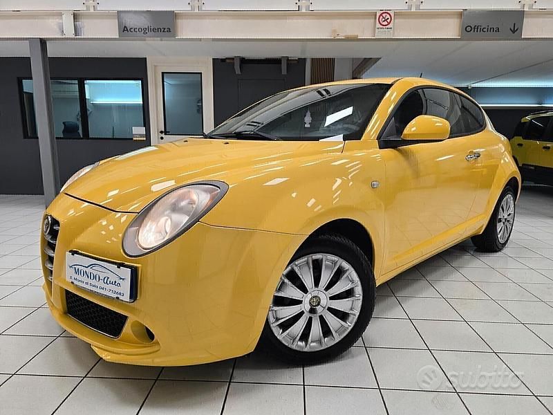 Usata Alfa Romeo MiTo Distinctive 79 CV (58 kW) 2012 Giallo Utilitaria