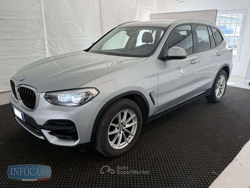 Usata BMW X3 Advantage 190 CV (139 kW) 2021 Argento metallizzato SUV