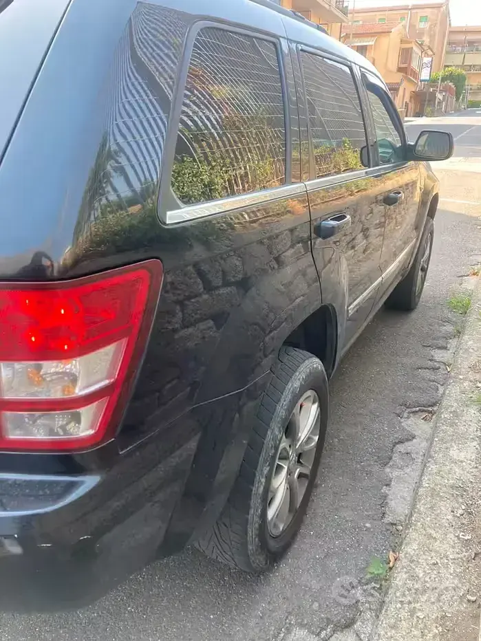 Usata Jeep Grand Cherokee 218 CV (160 kW) 2008 Nero SUV