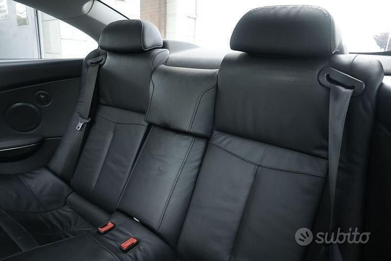 Usata BMW 645 333 CV (244 kW) 2004 Argento Coupé