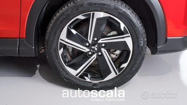 Usata Mitsubishi Eclipse Cross Instyle 98 CV (72 kW) 2022 Rosso SUV