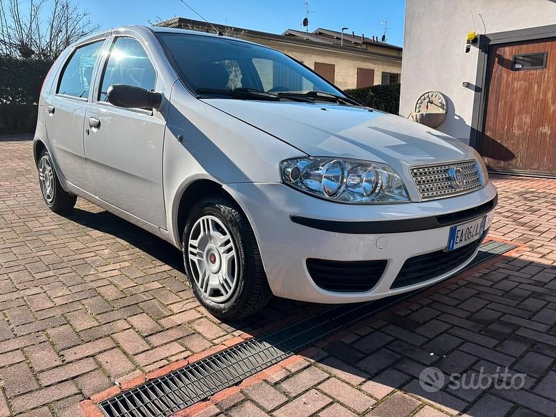 Usata Fiat Punto Active 2009 Bianco Berlina