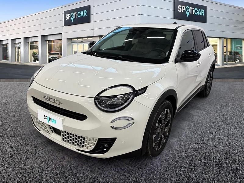 Usata Fiat 600 La Prima 110 CV (80 kW) 2025 Bianco SUV