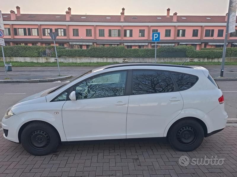 Usata Seat Altea XL 2013 Bianco Monovolume