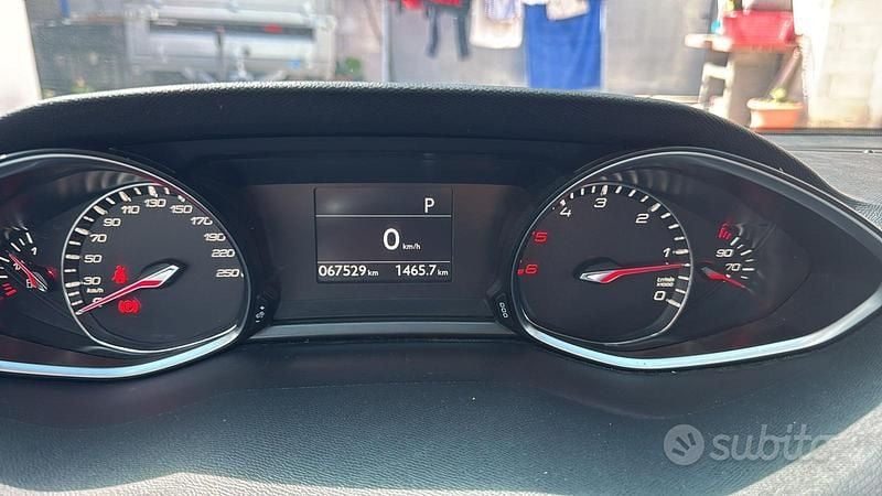 Usata Peugeot 308 120 CV (88 kW) 2016 Bianco Berlina