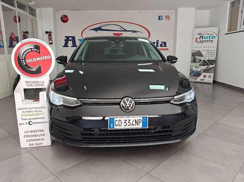Usata VW Golf VIII Life 131 CV (96 kW) 2021 Nero Berlina