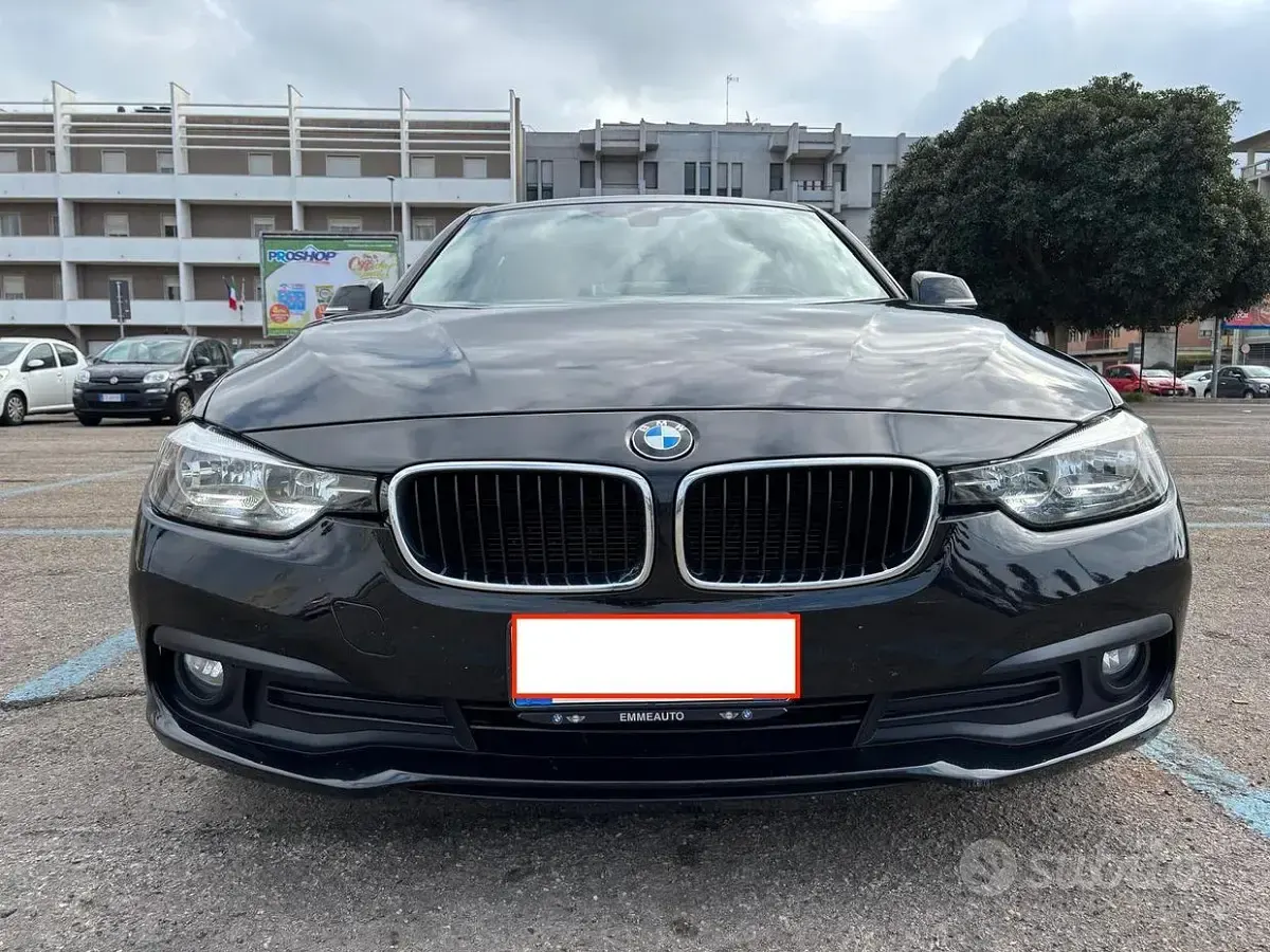 Usata BMW 316 Advantage 116 CV (85 kW) 2016 Nero Station wagon