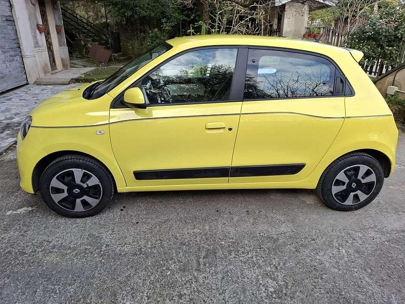 Usata Renault Twingo Life 69 CV (50 kW) 2016 Utilitaria