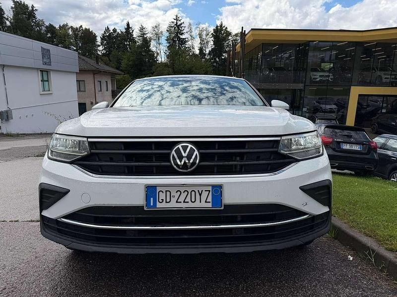 Usata VW Tiguan Life 150 CV (110 kW) 2021 Bianco SUV