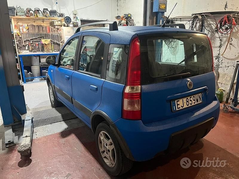 Occasion Fiat Panda 4x4 60 ch (44 kW) 2004 Citadine