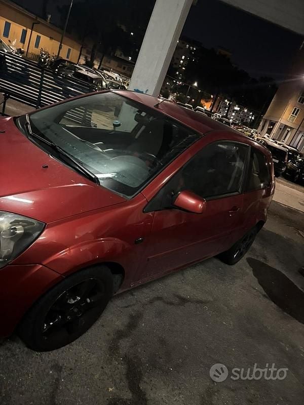Usata Ford Fiesta 68 CV (50 kW) 2009 Utilitaria