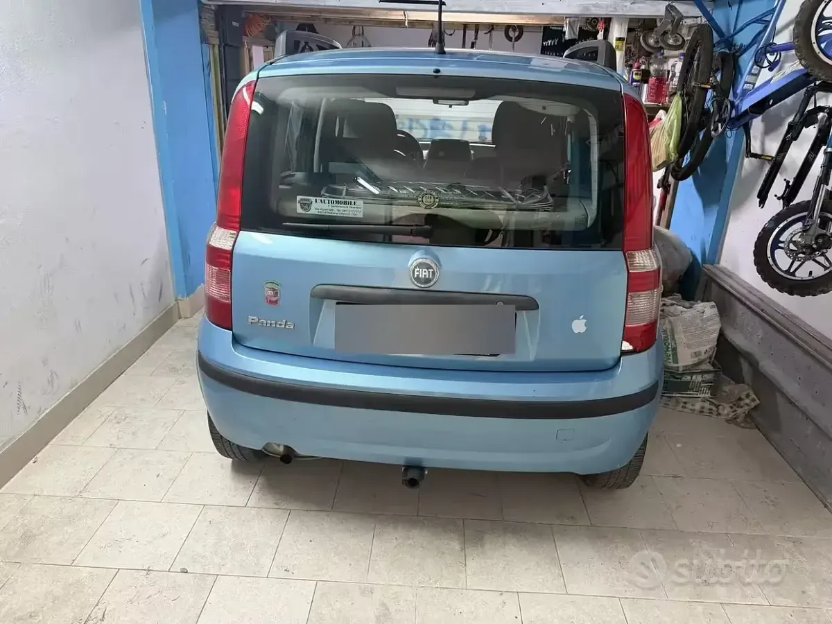 Usata Fiat Panda 60 CV (44 kW) 2004 Bluazzurro Utilitaria