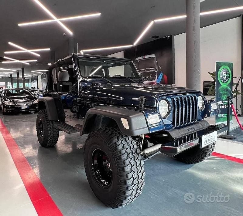 Usata Jeep Wrangler Sport 177 CV (130 kW) 2003 Blu SUV