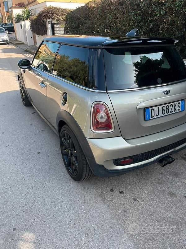 Usata Mini Cooper S 175 CV (128 kW) 2006 Utilitaria