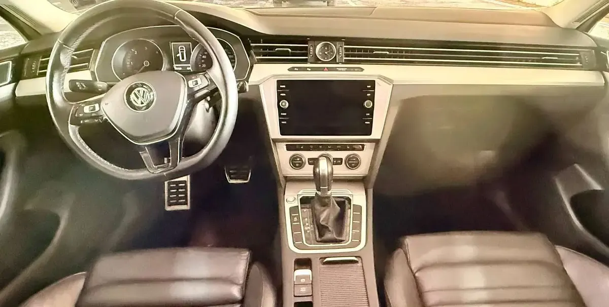 Usata VW Passat 150 CV (110 kW) 2017 Bianco Station wagon