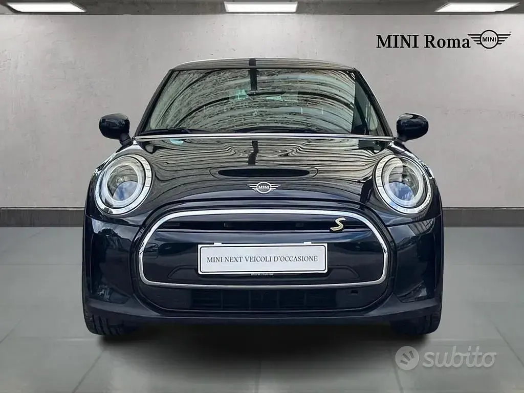 Usata Mini Cooper SE 75 kW (102 CV) 2023 Nero Utilitaria