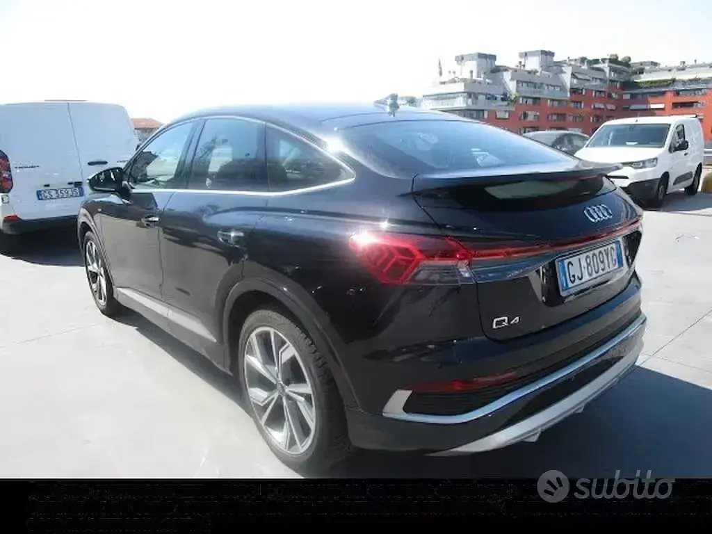 Usata Audi Q4 Sportback e-tron S-Line 69 kW (95 CV) 2022 Nero SUV