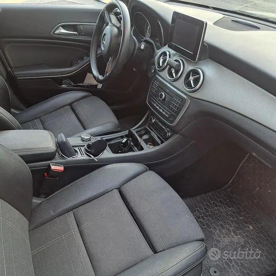 Usata Mercedes CLA200 136 CV (100 kW) 2016 Coupé