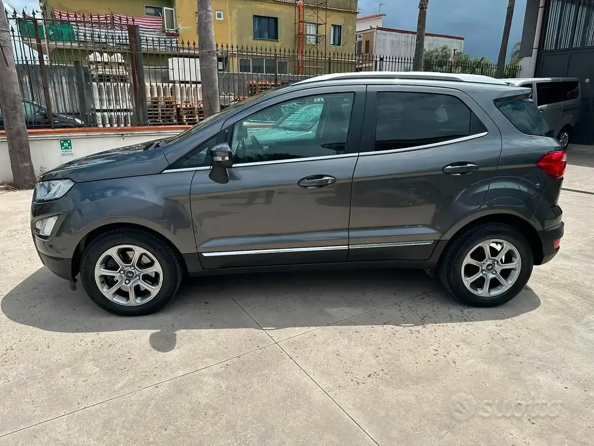 Usata Ford Ecosport Titanium 99 CV (72 kW) 2018 Grigio SUV