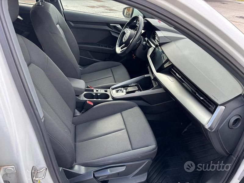 Usata Audi A3 Business 131 CV (96 kW) 2021 Bianco Berlina