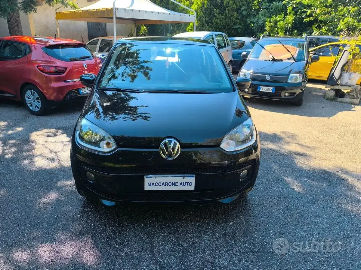 Usata VW up! 75 CV (55 kW) 2016 Bluazzurro Utilitaria