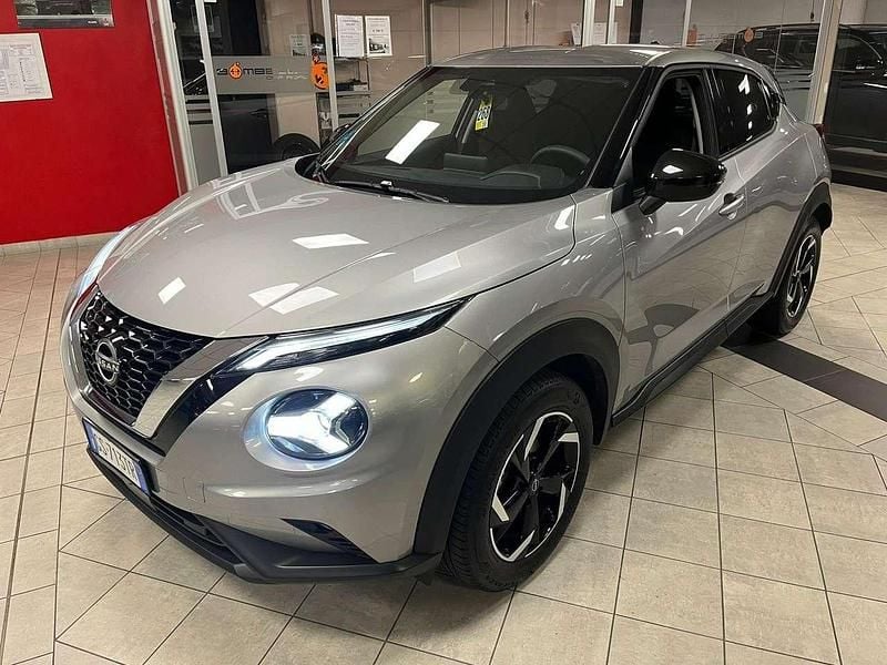Argento Usata 2023 Nissan Juke Acenta SUV | 18.990 € (Buon prezzo) - Immagine 1/4