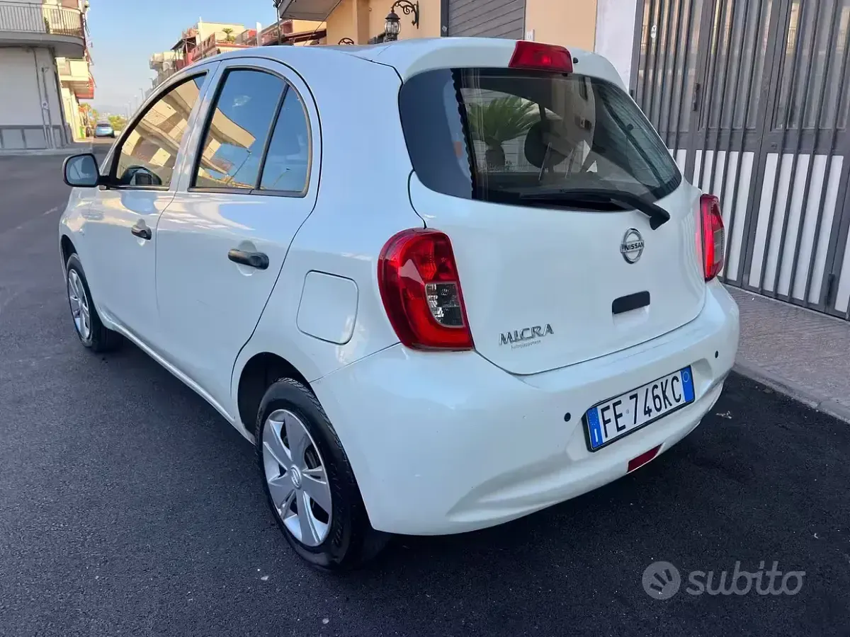 Usata Nissan Micra 80 CV (58 kW) 2017 Bianco Utilitaria