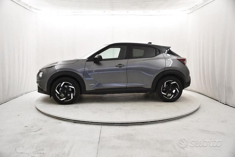 Usata Nissan Juke N-Connecta 143 CV (105 kW) 2023 Grigio SUV