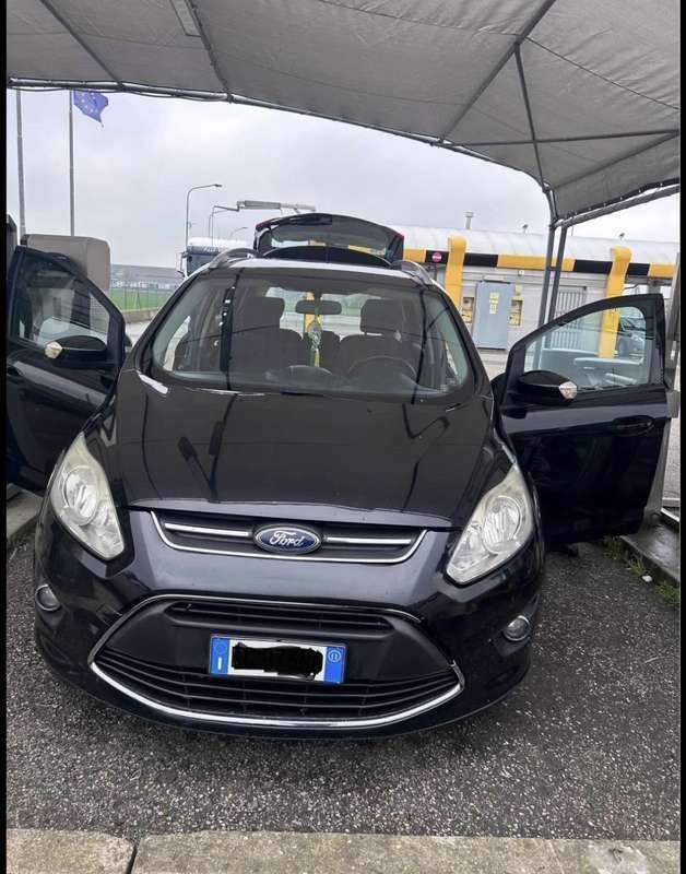 Usata 2011 Ford Grand C-Max Monovolume | 4500 € - Immagine 1/4