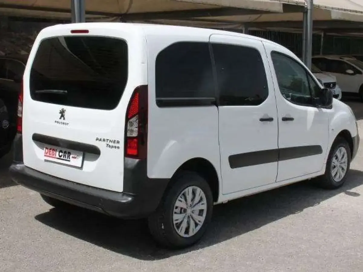 Usata Fiat Doblò 90 CV (66 kW) 2018 Bianco Monovolume