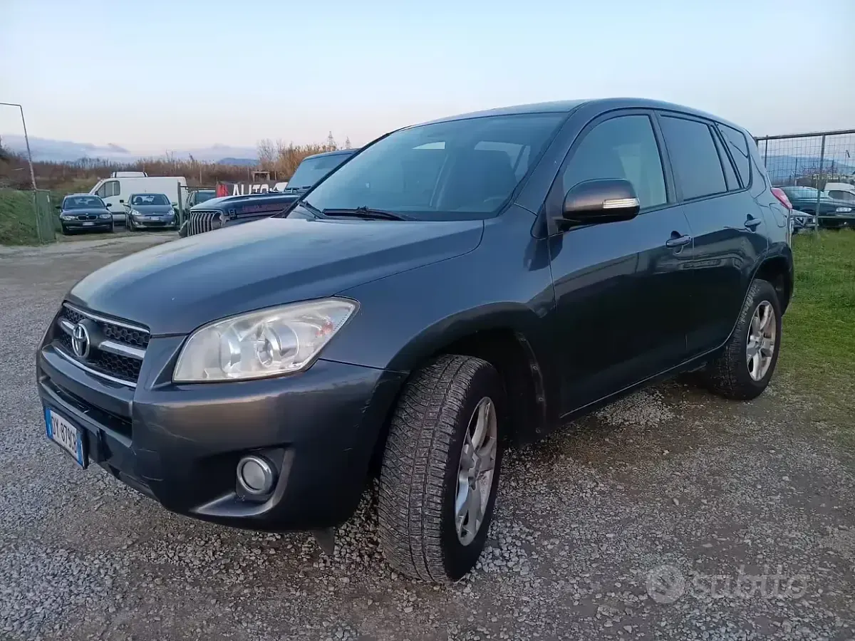 Usata Toyota RAV4 Luxury 150 CV (110 kW) 2009 Blu SUV