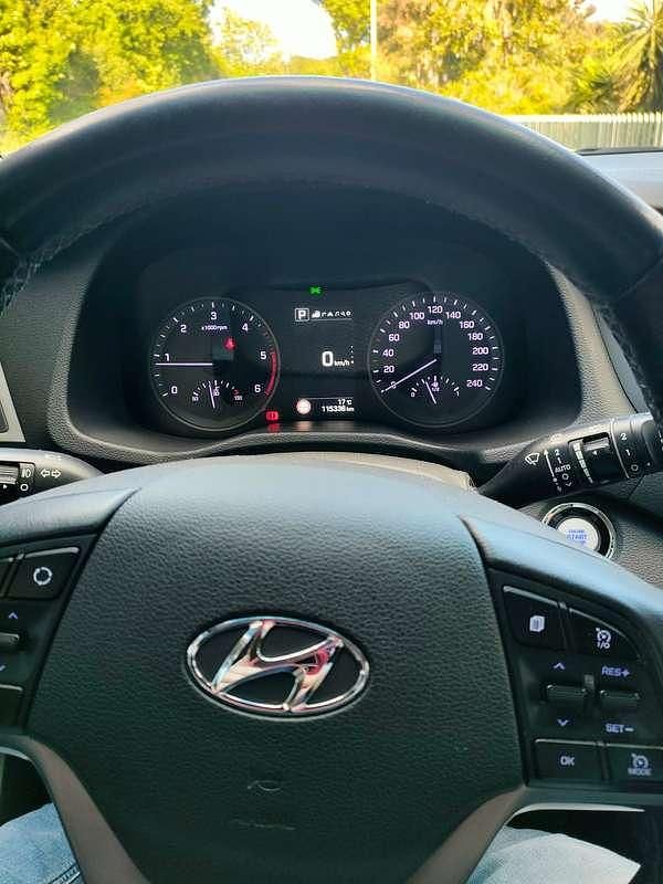 Usata Hyundai Tucson Xpossible 141 CV (103 kW) 2017 Grigio SUV