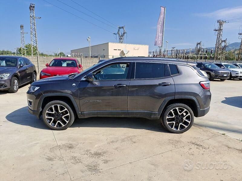 Usata Jeep Compass Opening Edition 140 CV (102 kW) 2018 Grigio SUV