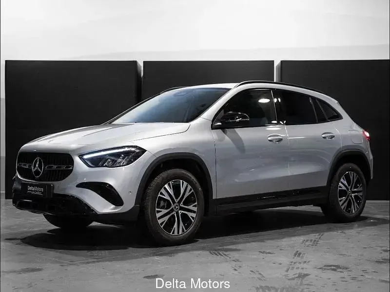 Usata Mercedes GLA200 Progressive 150 CV (110 kW) 2026 SUV
