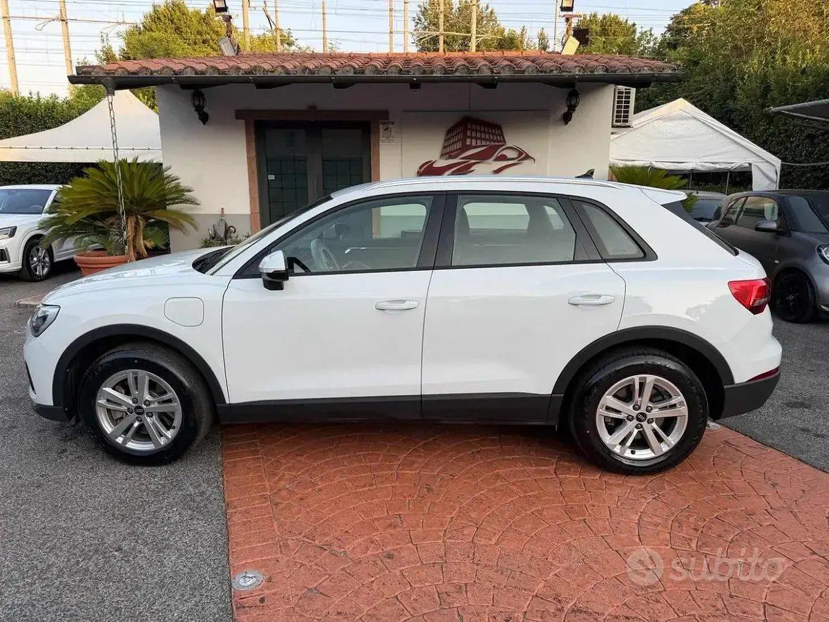 Usata Audi Q3 Advanced 150 CV (110 kW) 2022 Bianco SUV