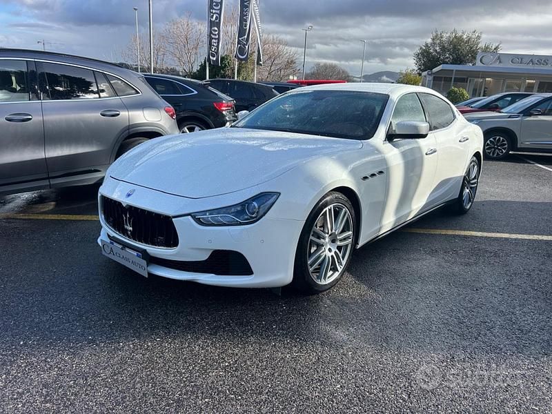 Usata Maserati Ghibli 275 CV (202 kW) 2014 Bianco Berlina